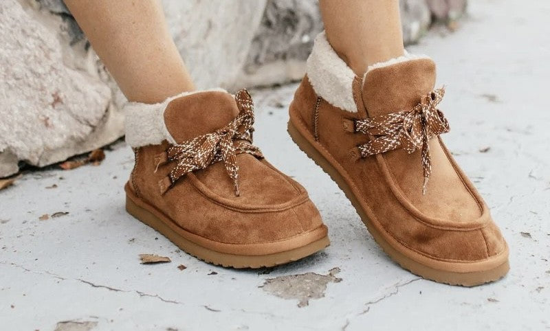 Very G Cheriyln Tan Booties